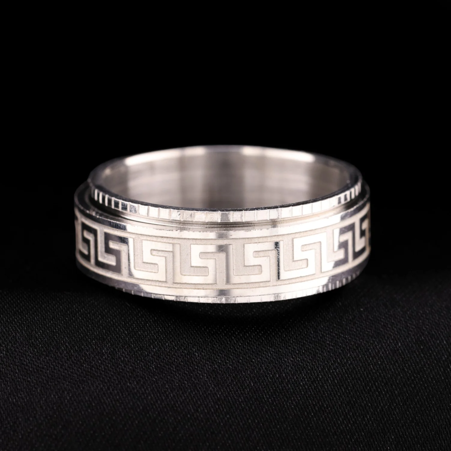 Aztec Spinner Band Ring - Premium 316L Stainless